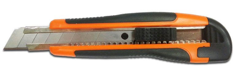 Нож технический 18 мм усиленный ONYX